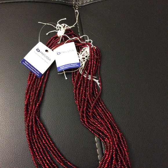 Brand New dark red real Czech beads - Picture 2 of 2